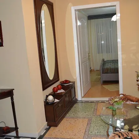 Villa Ss Kekezi Gjirokastër