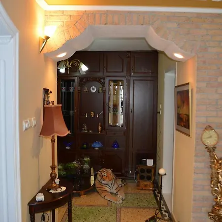 Ss Kekezi * Gjirokastër