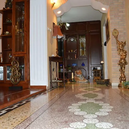 Villa Ss Kekezi Gjirokastër