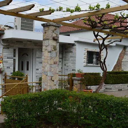 Vila Ss Kekezi Villa *